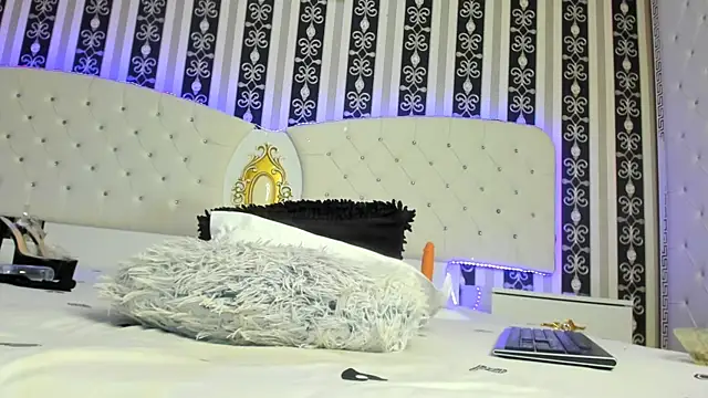 Aidasina online show from February 9, 2:17 am