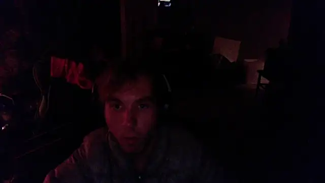 aukermanalex12 online show from December 19, 8:43 am