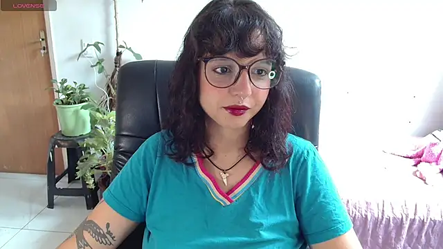 myamillor online show from November 26, 3:35 pm