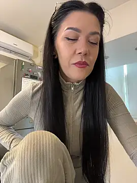 denise k online show from February 24, 12:47 pm