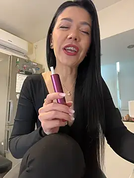 denise k online show from March 29, 11:32 am