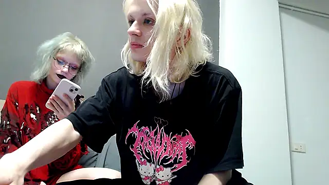 Alien Bella online show from January 31, 3:11 pm