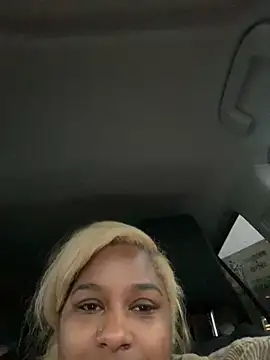 BigFineSelena online show from March 15, 4:54 pm