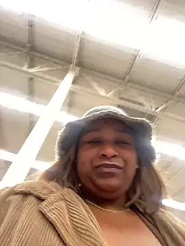 BigFineSelena online show from January 10, 12:23 am