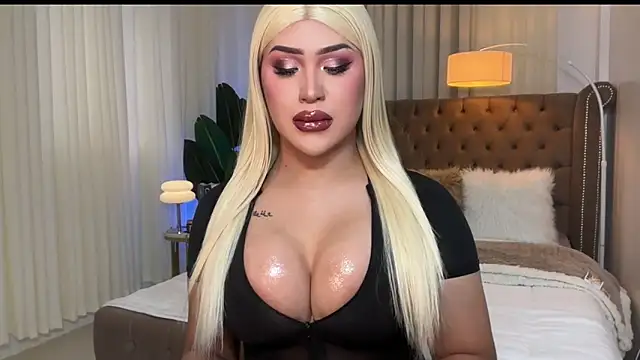 Your Majesty Tyra online show from January 20, 5:37 am