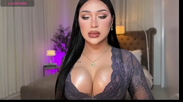 Your Majesty Tyra online show from November 23, 5:29 am