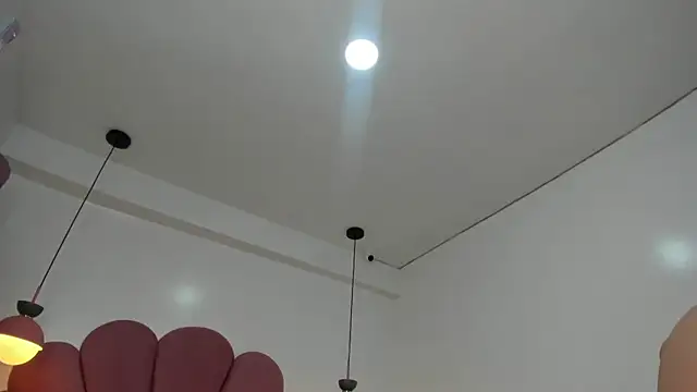 Snapshot of dayra_angels chatting on December 18, 5:21 pm dayra angels online show from December 18, 5:21 pm