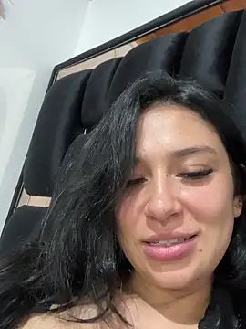 Snapshot of dayra_angels chatting on February 9, 10:54 pm dayra angels online show from February 9, 10:54 pm