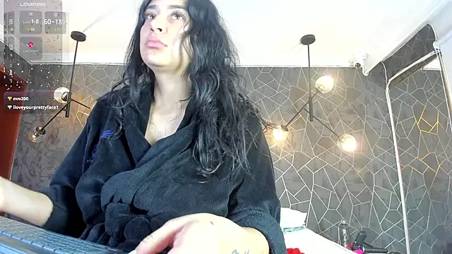 dayra angels online show from October 5, 6:06 pm