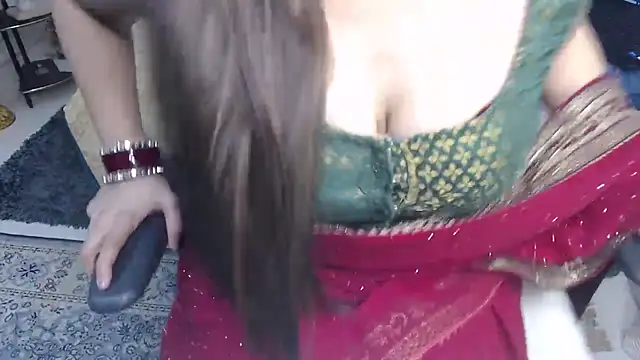 mahimagicdoll DESI online show from January 23, 9:50 am