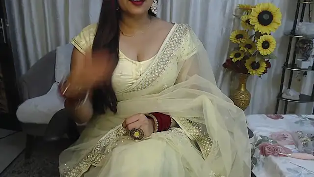 mahimagicdoll DESI online show from March 20, 3:04 pm