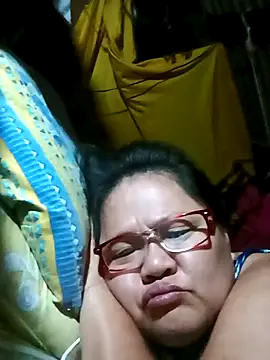 Snapshot of Chubbysweetmom chatting on January 24, 8:11 pm Chubbysweetmom online show from January 24, 8:11 pm