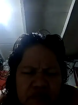 Snapshot of Chubbysweetmom chatting on September 14, 9:36 pm Chubbysweetmom online show from September 14, 9:36 pm