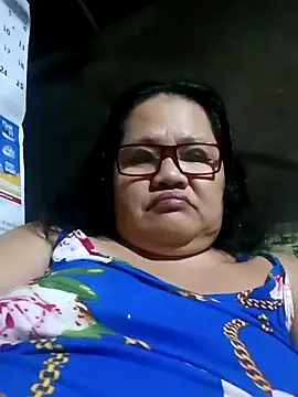 Snapshot of Chubbysweetmom chatting on April 4, 1:52 pm Chubbysweetmom online show from April 4, 1:52 pm