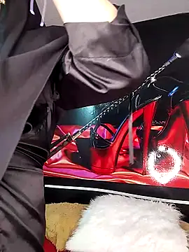 Hana    online show from March 4, 11:44 pm