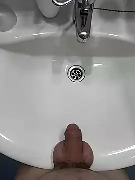 Snapshot of Latin_AssBreaker chatting on January 28, 10:34 am Latin AssBreaker online show from January 28, 10:34 am