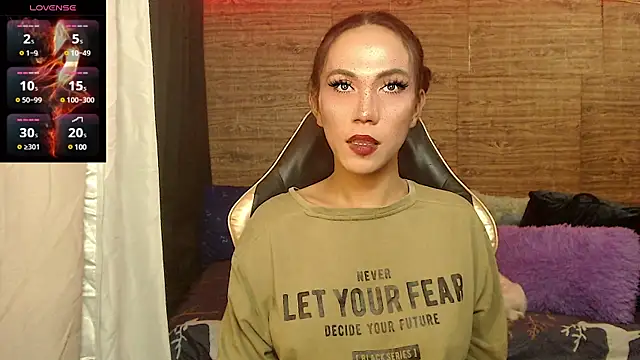 Horny Sassy online show from December 27, 10:48 pm