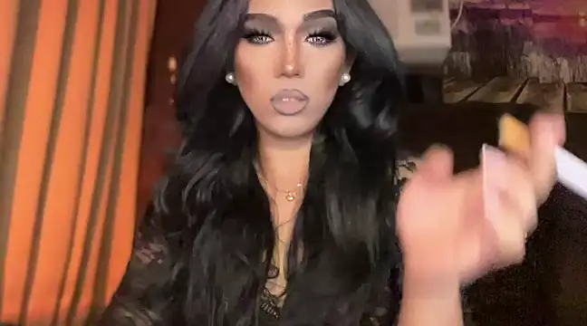 Lo la 69 online show from December 28, 5:44 am