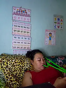 Snapshot of _amberbaby chatting on March 5, 4:34 am amberbaby online show from March 5, 4:34 am