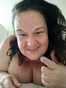 Yaya Mineira online show from October 19, 5:57 pm