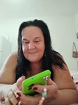 Snapshot of Yaya_Mineira chatting on March 8, 6:12 pm Yaya Mineira online show from March 8, 6:12 pm