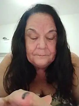 Snapshot of Yaya_Mineira chatting on March 17, 10:02 pm Yaya Mineira online show from March 17, 10:02 pm
