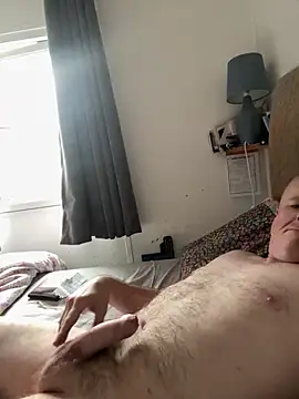 locallad88 online show from October 2, 3:41 pm