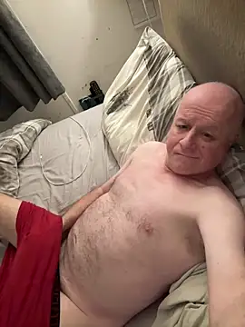 locallad88 online show from November 24, 4:40 pm