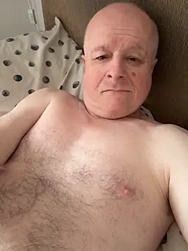 locallad88 online show from May 17, 6:59 pm