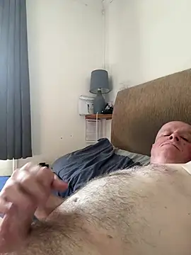 locallad88 online show from June 25, 3:38 pm