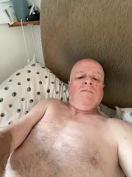 locallad88 online show from July 3, 7:48 am