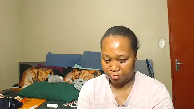 Snapshot of EbonySeductressx chatting on November 26, 5:14 pm EbonySeductressx online show from November 26, 5:14 pm