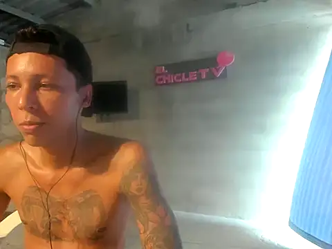 EL-CHICLE-TV online show from January 11, 9:46 pm