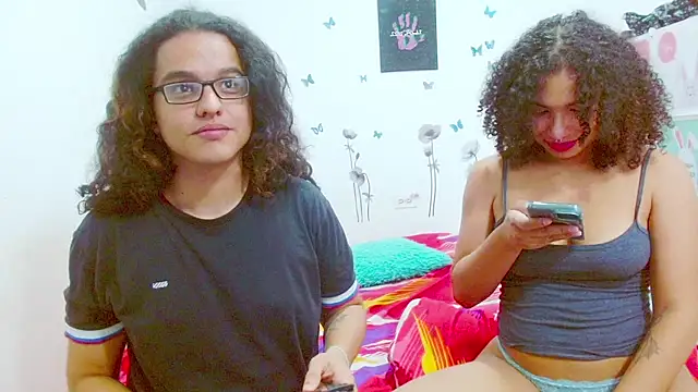 Kami chigiri21 online show from March 10, 12:18 am