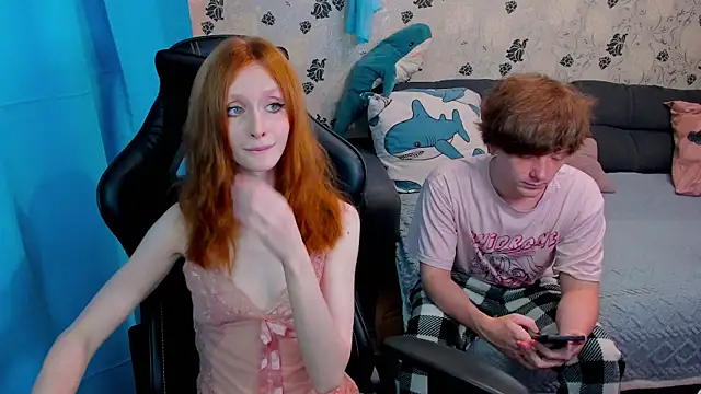 Snapshot of lakmsrrrmrrr chatting on October 2, 9:49 am lakmsrrrmrrr online show from October 2, 9:49 am