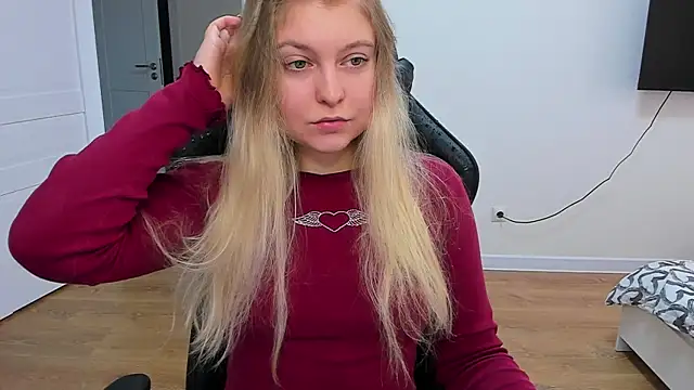 Snapshot of stacy_miracle chatting on March 7, 10:13 am stacy miracle online show from March 7, 10:13 am