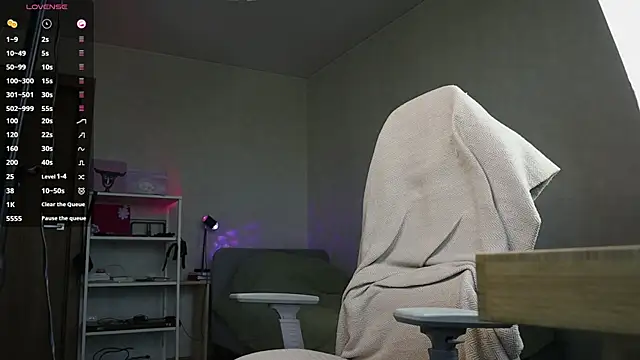 Louis Karlos online show from July 24, 4:43 am
