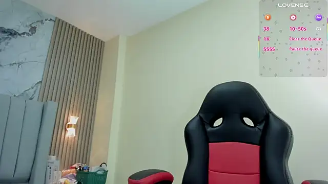 MAGIEVANS1 online show from October 6, 12:35 pm