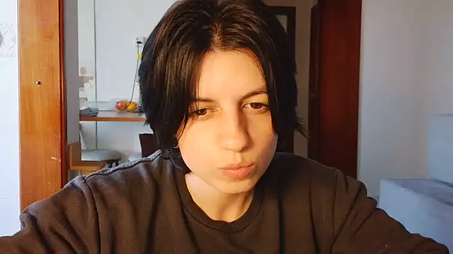 Snapshot of kyslrana chatting on June 4, 6:03 pm kyslrana online show from June 4, 6:03 pm