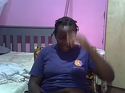 Ebonyceline online show from January 22, 9:35 am