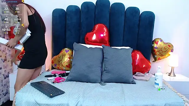 Alexawt online show from February 18, 6:04 pm