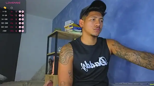 TomLover 12 online show from August 10, 2:04 am