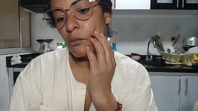 kateleyagrey online show from January 16, 8:02 pm