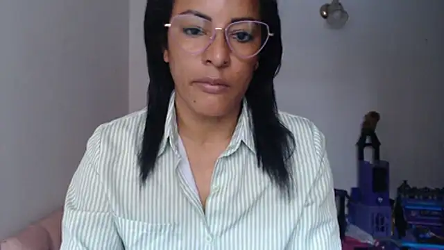 kateleyagrey online show from July 23, 12:47 pm