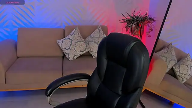 RoseFerrera online show from September 19, 8:09 pm