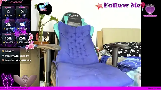 Hot Brunette34 online show from January 11, 12:01 am