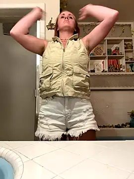 ClumsyLink online show from October 20, 5:30 am