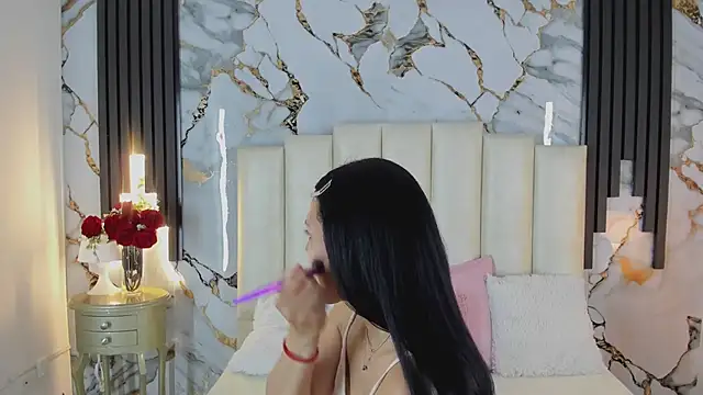 Snapshot of lulumars chatting on March 13, 4:52 am lulumars online show from March 13, 4:52 am