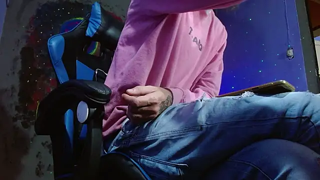 Tatted21xxx online show from January 13, 9:31 pm