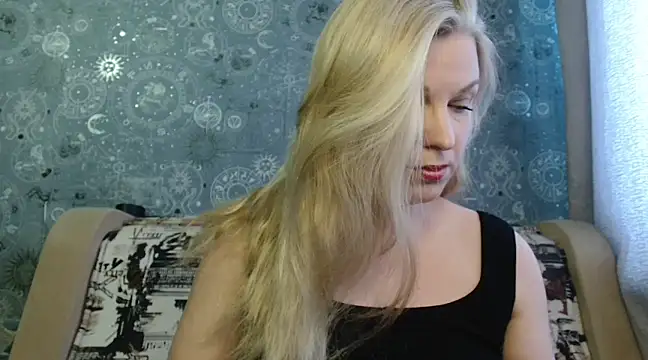 BlondeFox online show from March 23, 3:10 am